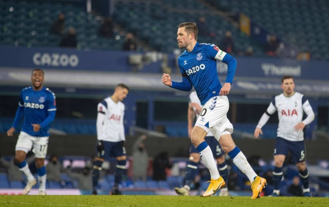 根据公开报 根据公开报